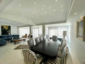 Penthouse Luxury Apartment - Armenias By Platform 357